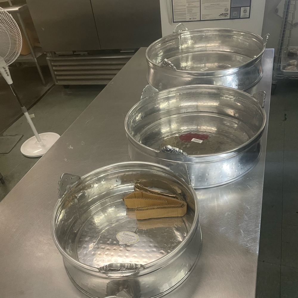 Aluminum cake rounds